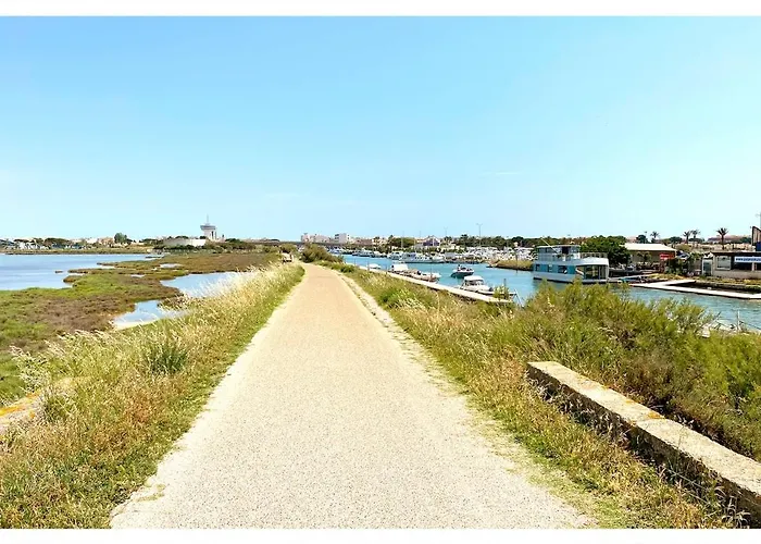 Apartmán Chaleureux Avec Vue Sur Le Canal Et Les Etangs *